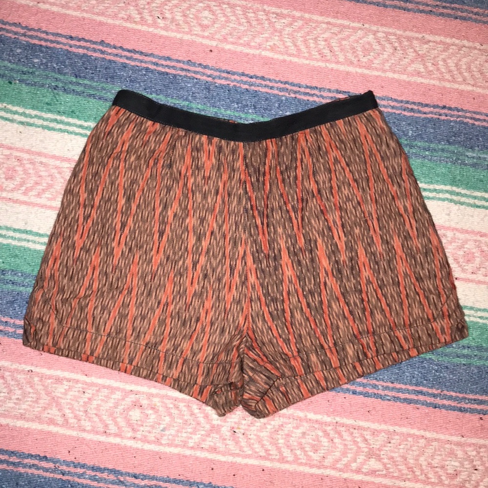 Urban Outfitters “Ecote” high-waisted shorts, sz 4